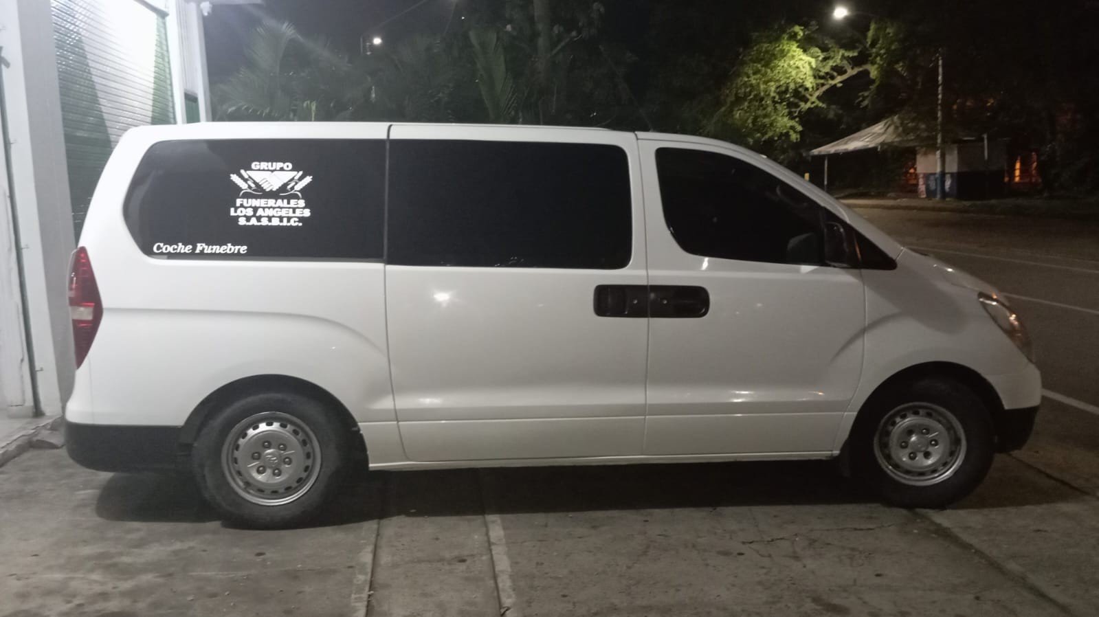Carroza fúnebre Cadillac clásica
